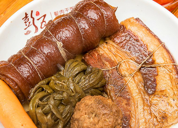 彭瓦甏肉干饭加盟