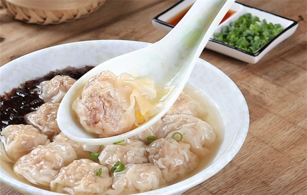 黄记老上海馄饨铺加盟