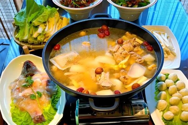 食全食美鱼羊鲜火锅 食全食美鱼羊鲜火锅