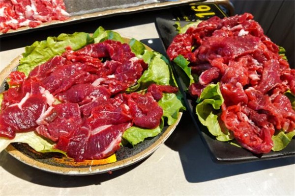 T.P.S切割现切牛肉火锅 T.P.S切割现切牛肉火锅